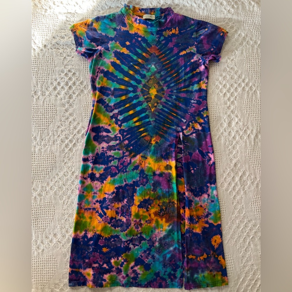 Saisby by Cg Vibrant Hand Tie-Dyed Mock Neck Dress Top Side Split Hem Cotton